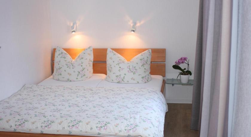 Gaestehaus Aladin Cochem Ruang foto